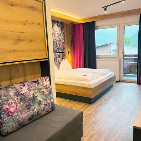 First Mountain Zillertal Otel Aschau Im Zillertal