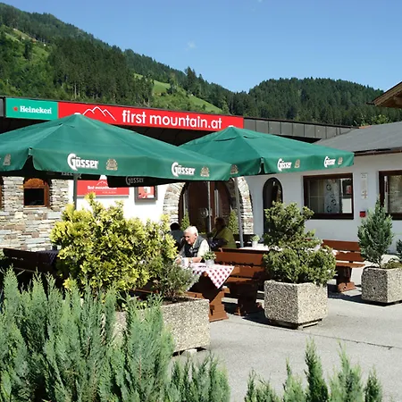 First Mountain Zillertal ホテル