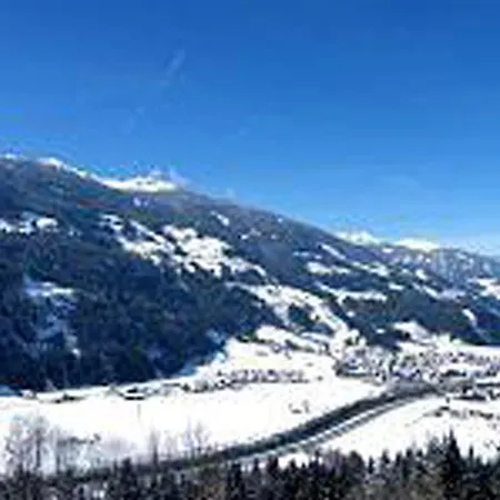 酒店 First Mountain Zillertal Aschau Im Zillertal