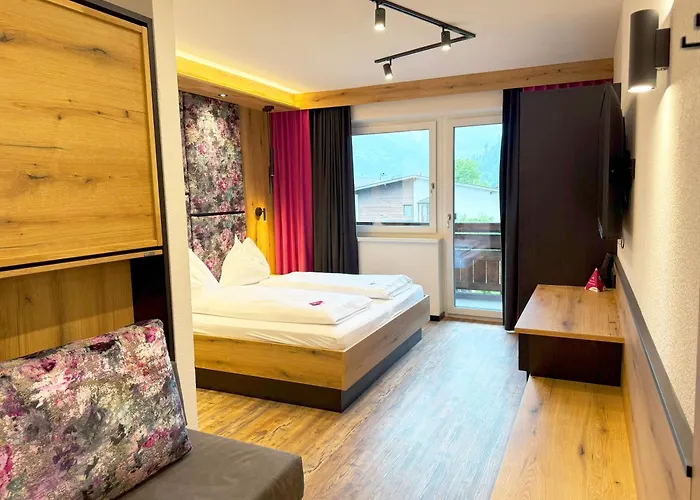 First Mountain Zillertal 3*