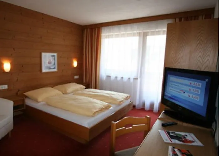 Hotel First Mountain Zillertal 3*