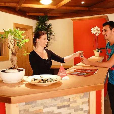 First Mountain Zillertal 3*