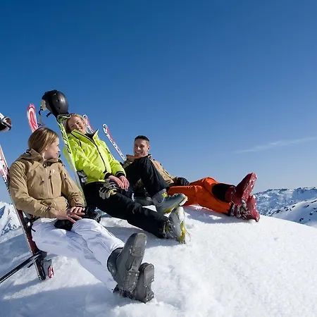 Szálloda First Mountain Zillertal Aschau Im Zillertal